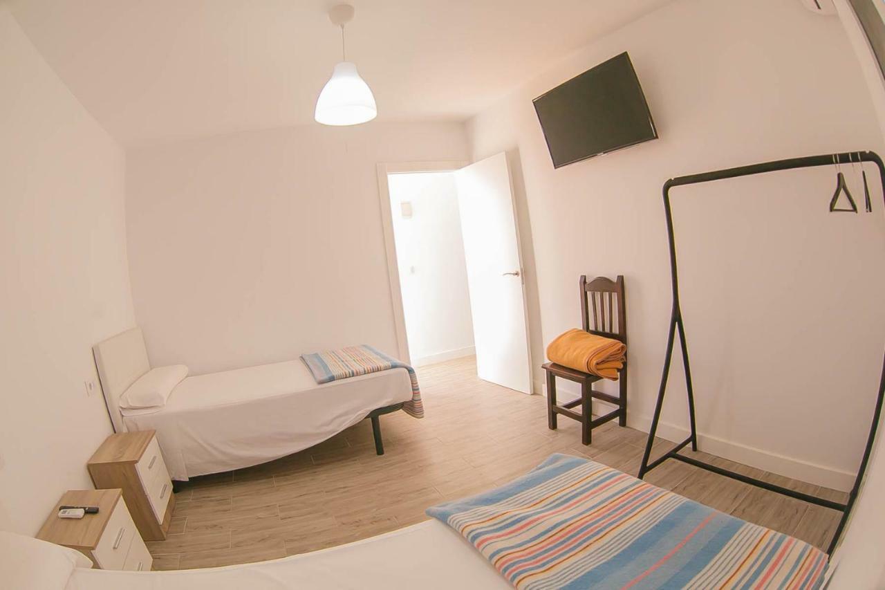 Hostal El Pinar Cadiz Puerto Real Exterior photo